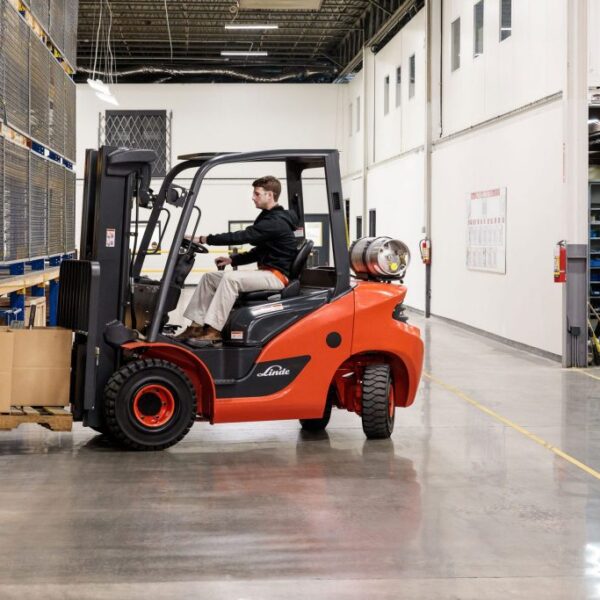 Forklift Operatörlerinin Dikkat Etmesi Gerekenler